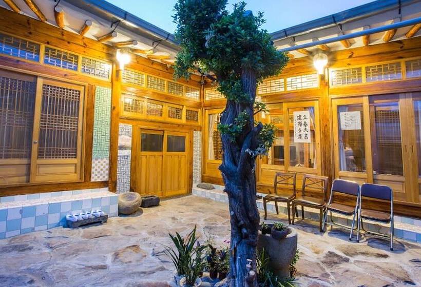 بنسيون Daegu Aega Hanok Stay