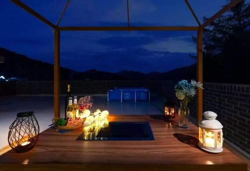 ペンション Gapyeong Adiel Pool Villa