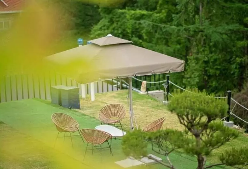 ペンション Gapyeong Adiel Pool Villa