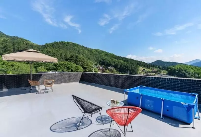 ペンション Gapyeong Adiel Pool Villa