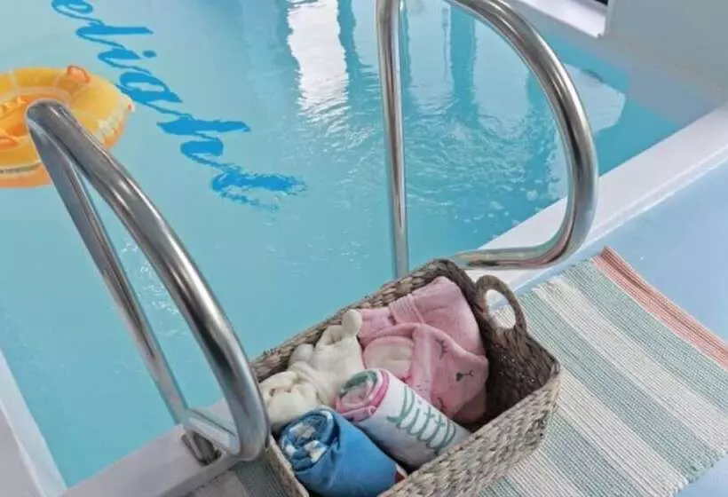 ペンション Gyeongju Pool Villa New Valley