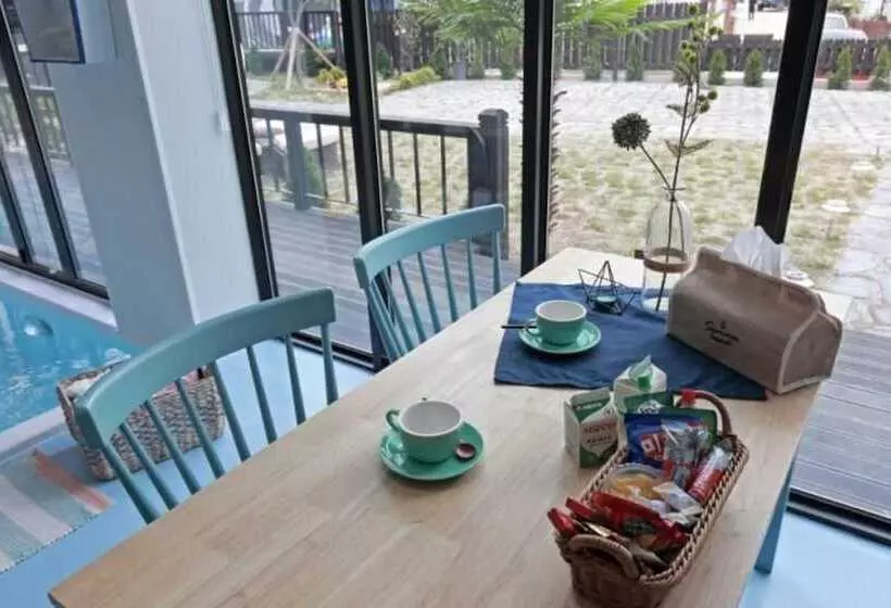 ペンション Gyeongju Pool Villa New Valley