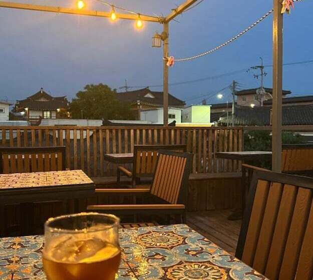 Pensió Gyeongju Shilla Moon Night Hanok Stay