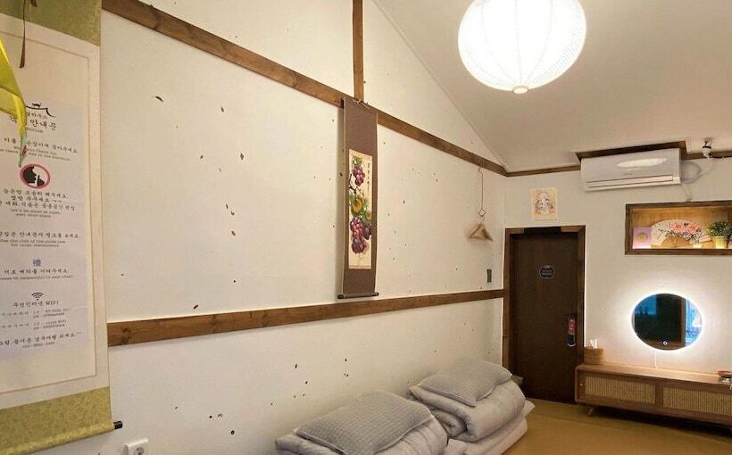 Pensió Gyeongju Shilla Moon Night Hanok Stay