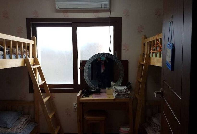 ペンション Jeju Beyond Guest House And Book Cafe