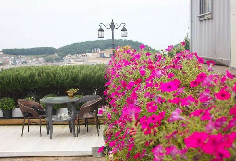 Pensione Namhae Guest House Mi