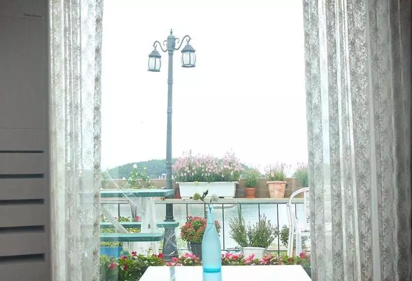 ペンション Namhae Guest House Mi