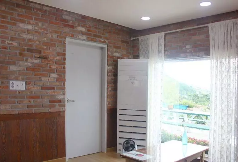ペンション Namhae Guest House Mi