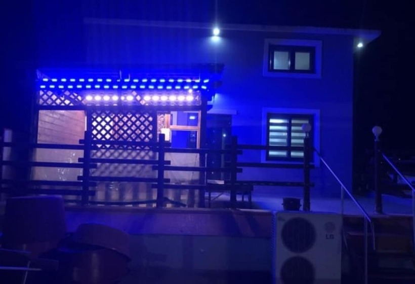 Sacheon Sagyejeol Pension