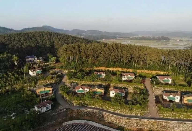 Seosan Jungwang Pension