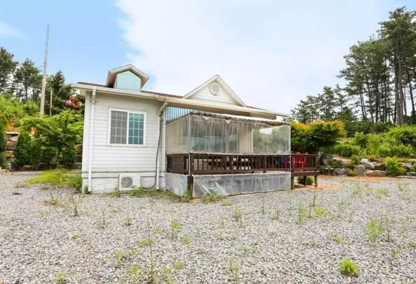 Seosan Jungwang Pension