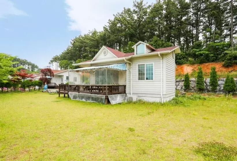 Seosan Jungwang Pension