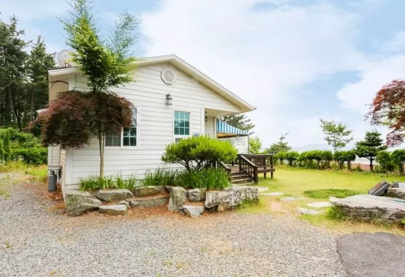 Seosan Jungwang Pension