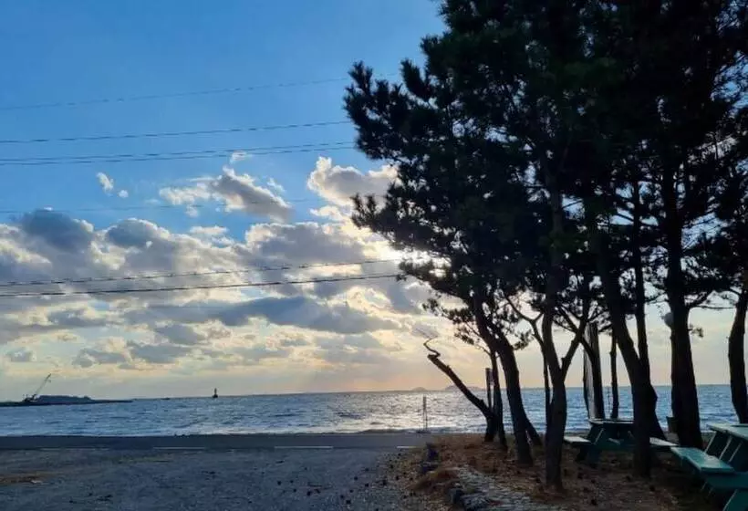 Taean  Pension Wave