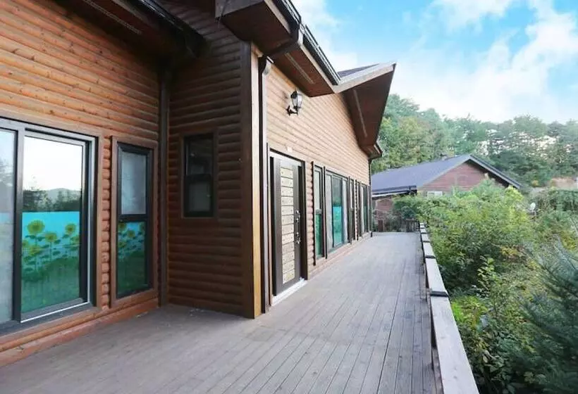 Yanggu Bauyasaenghwar Pension