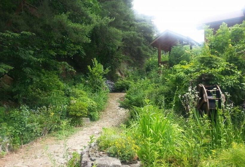 Yanggu Bauyasaenghwar Pension