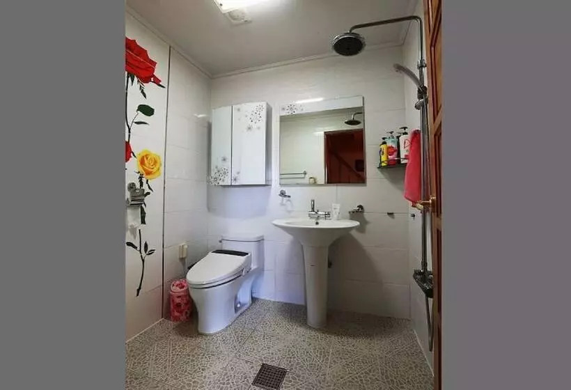 Yanggu Bauyasaenghwar Pension