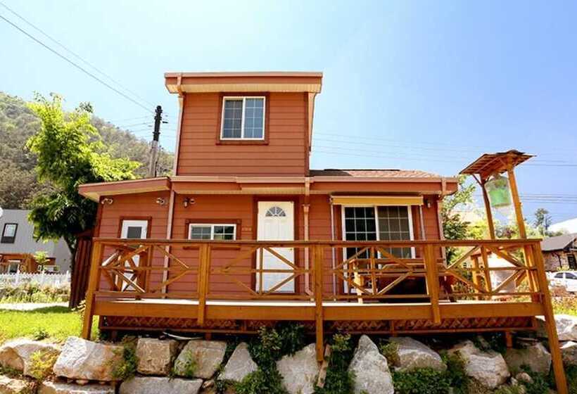 Yangpyeong Popperas Spa Pension