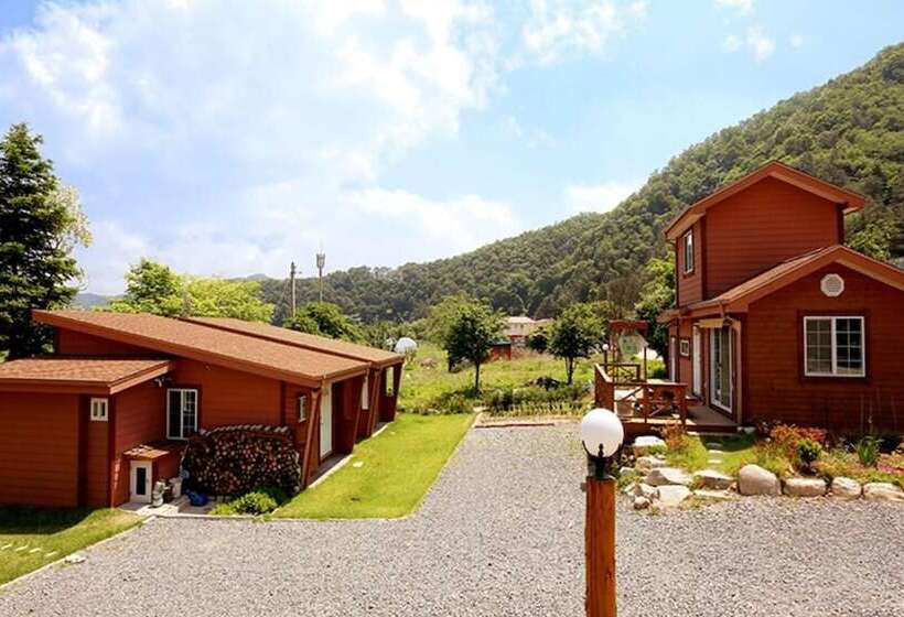 Yangpyeong Popperas Spa Pension