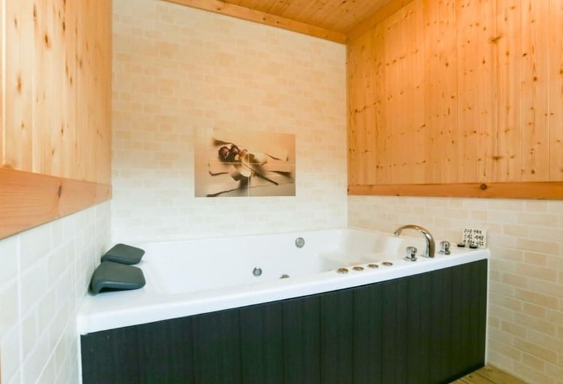 Yangpyeong Popperas Spa Pension
