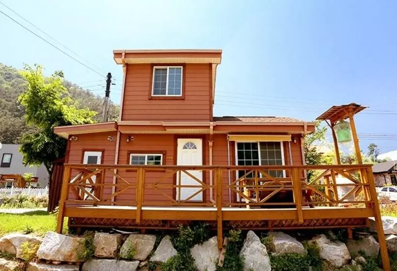 Yangpyeong Popperas Spa Pension