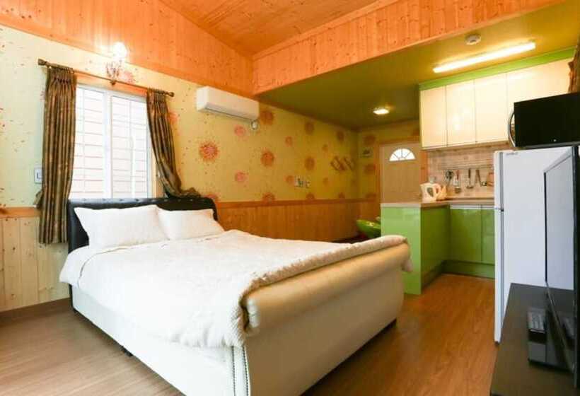 Yangpyeong Popperas Spa Pension