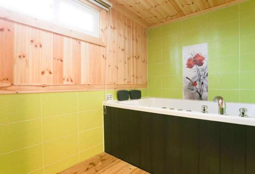 Yangpyeong Popperas Spa Pension