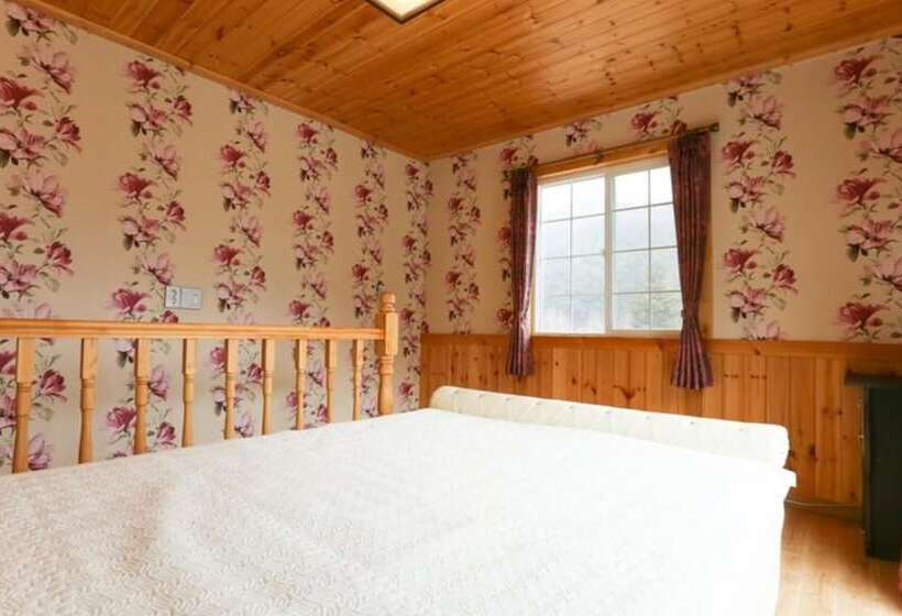 Yangpyeong Popperas Spa Pension