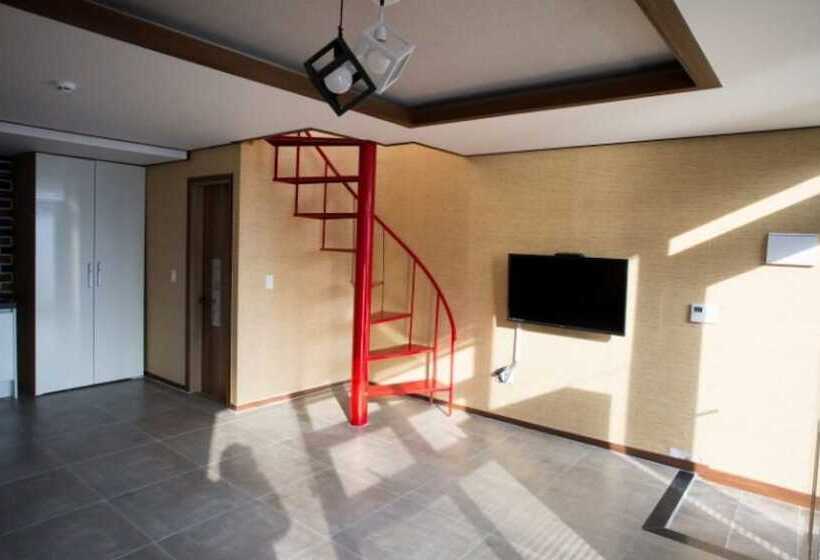 Yeongdeok Bapoom Hill Pension