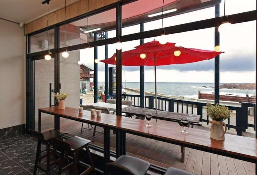 Yeongdeok Nowbada Pension