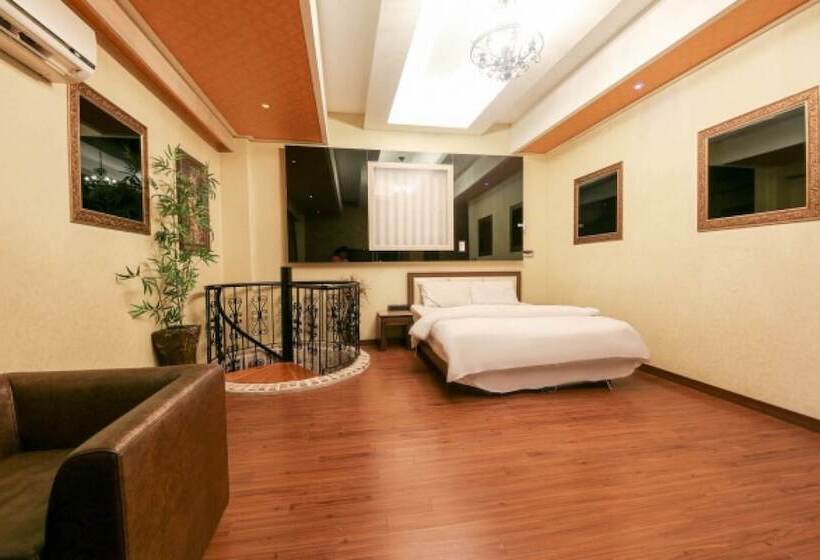 汽车旅馆 Damyang Yaja Jeonnam Damyang Branch