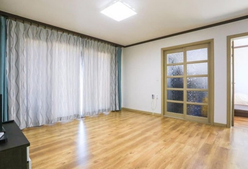 Danyang Dandelion Pension