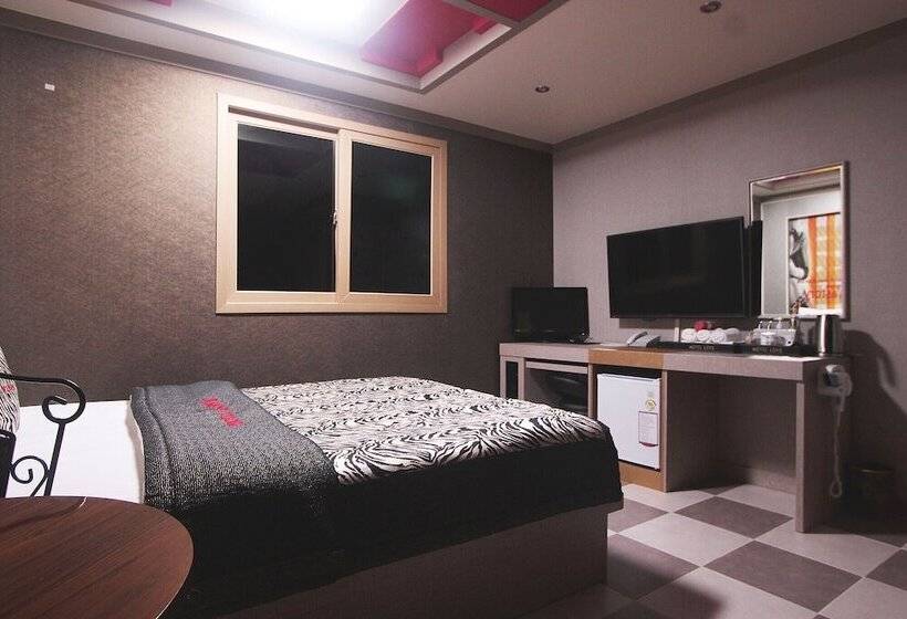 Gimcheon Love Self Check In Motel