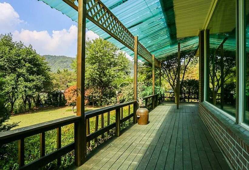 Goesan Romi House Pension