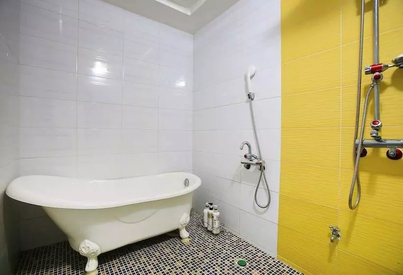 Hotelli Ilsan Click