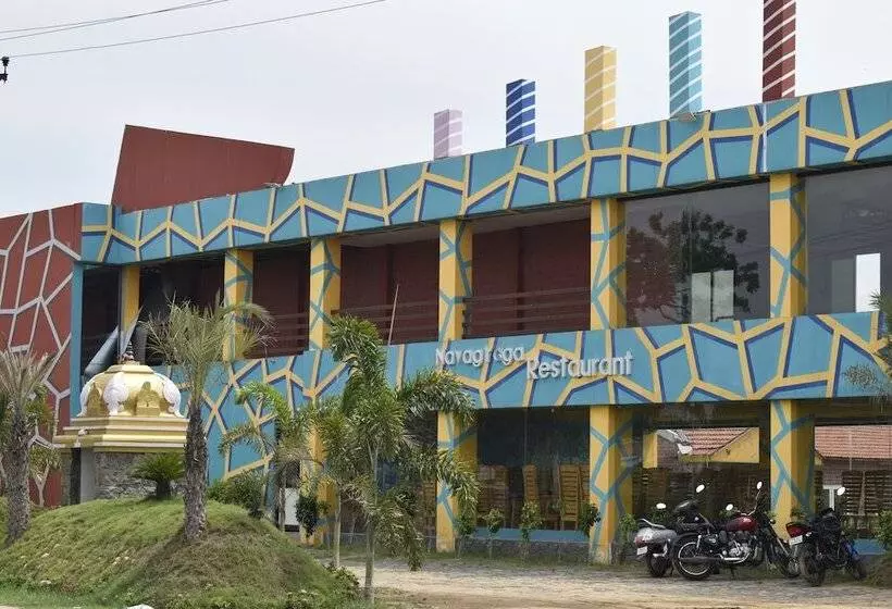 Hotelli Navagiraga Resorts &