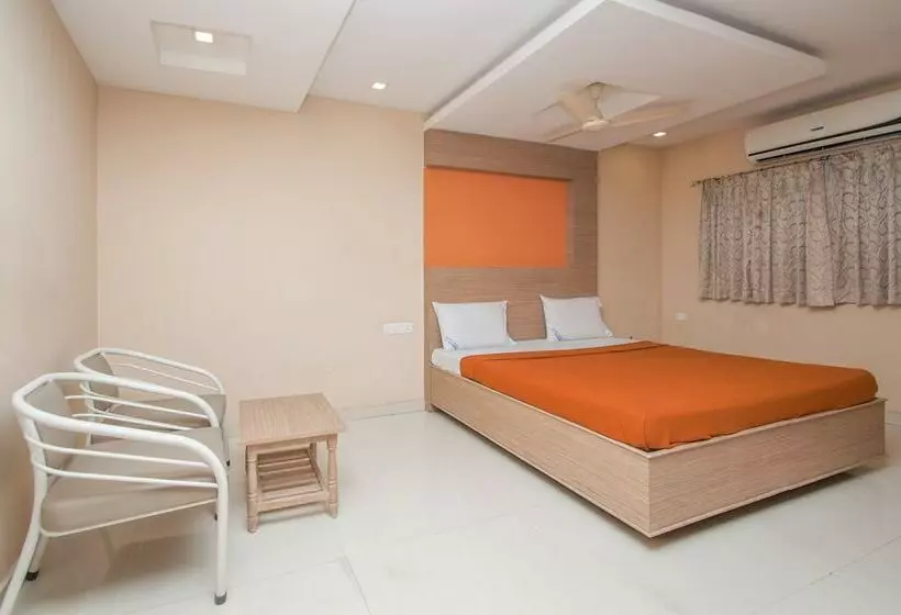 Hotelli Prince Lodge