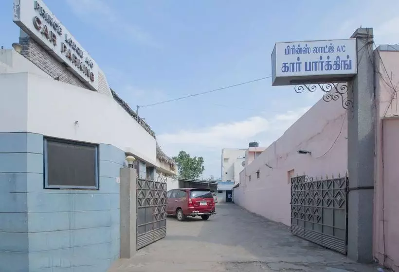 Hotelli Prince Lodge