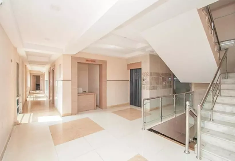 Hotelli Prince Lodge