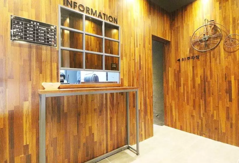 モーテル Changwon Jinhae Mvg