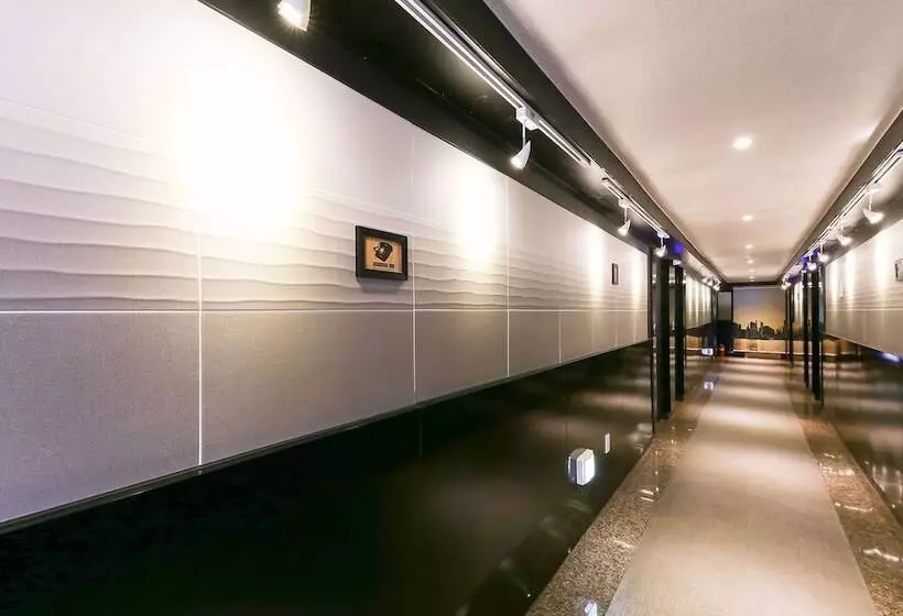 Motel Cheonan E