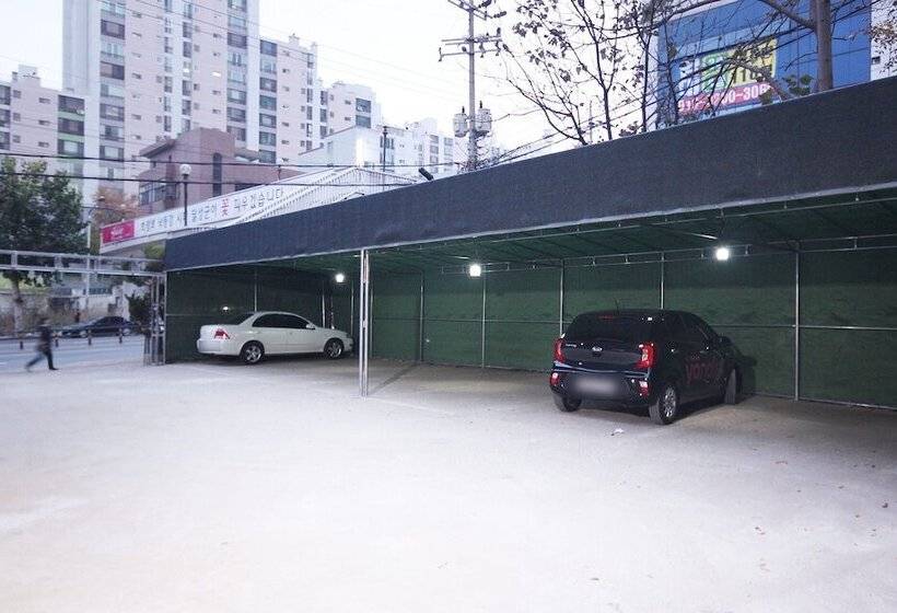 فندق على الطريق Daegu Daegok Jeep