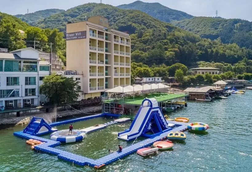 モーテル Gapyeong Riverville