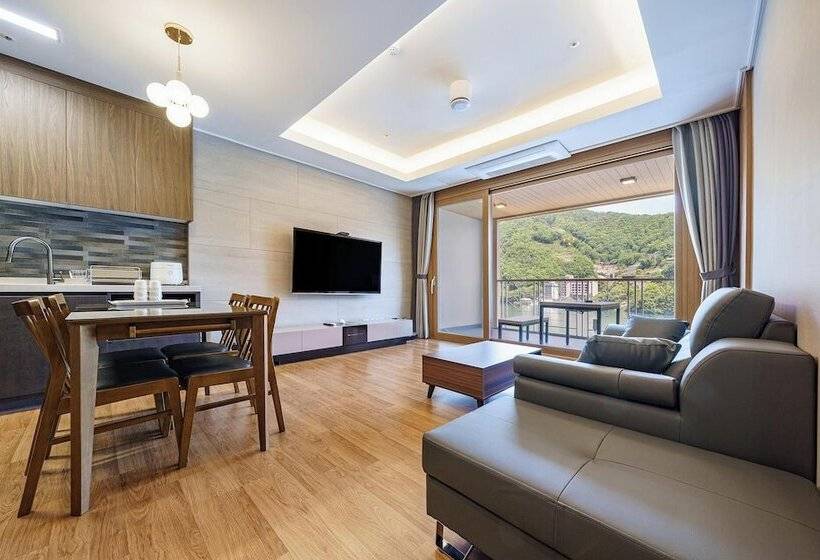 Мотель Gapyeong Riverville