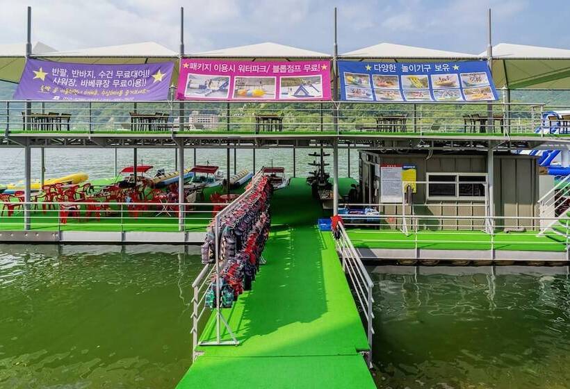 Мотель Gapyeong Riverville