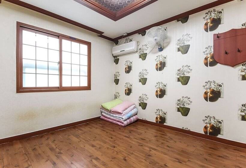 Motel Geojedo Gohyeon Seongrim