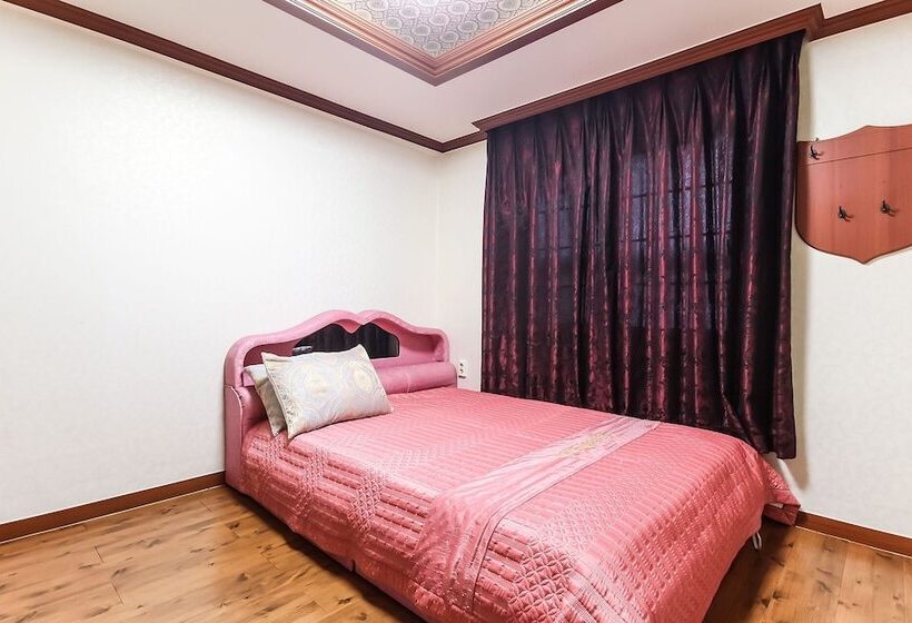 Motel Geojedo Gohyeon Seongrim