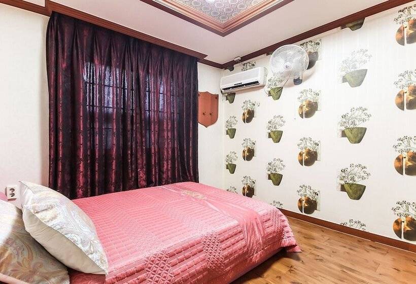 Motel Geojedo Gohyeon Seongrim