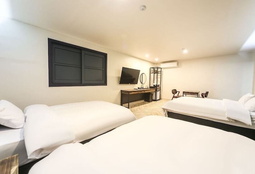 Motel Gunsan H