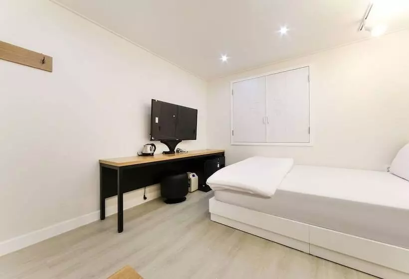 Motelli Gyeongsan Love Way